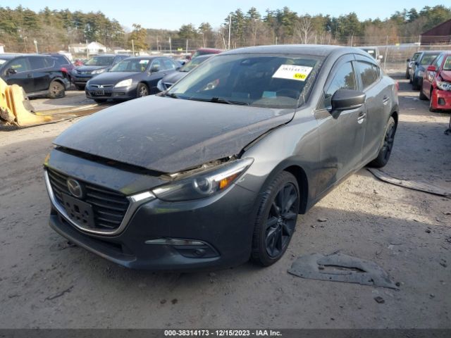 3MZBN1W38JM178168 Mazda Mazda3 Grand Touring