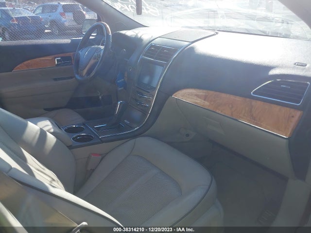 2013 LINCOLN MKX VIN: 2LMDJ8JKXDBL29130