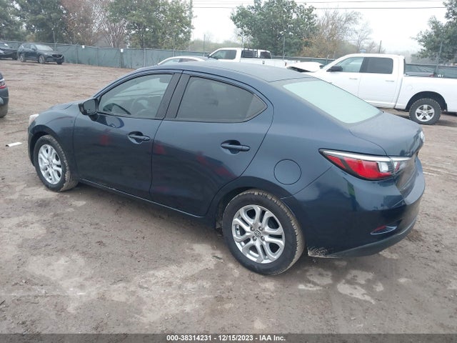 3MYDLBZV1GY113704 Scion p5v
