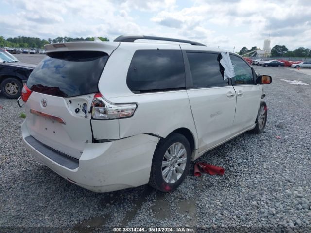5TDYK3DCXFS605460 Toyota Sienna Limited 7 Passenger