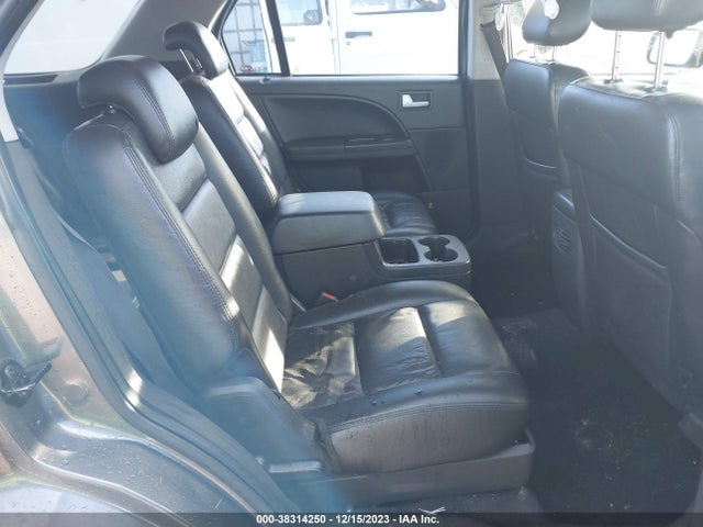 2006 FORD FREESTYLE LIMITED VIN: 1FMDK06166GA08188