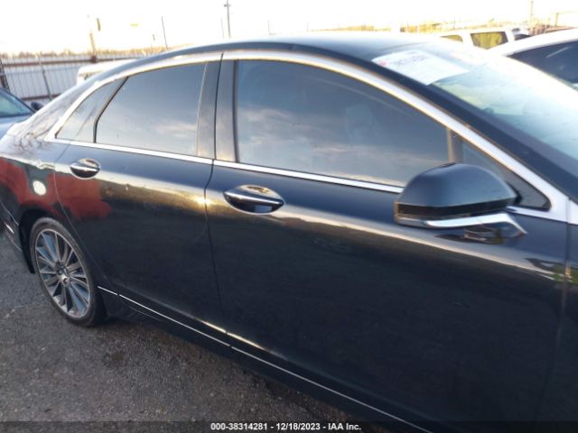 3LN6L2G93FR600971 Lincoln MKZ