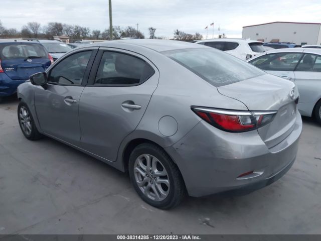 3MYDLBZV7GY102528 Scion IA