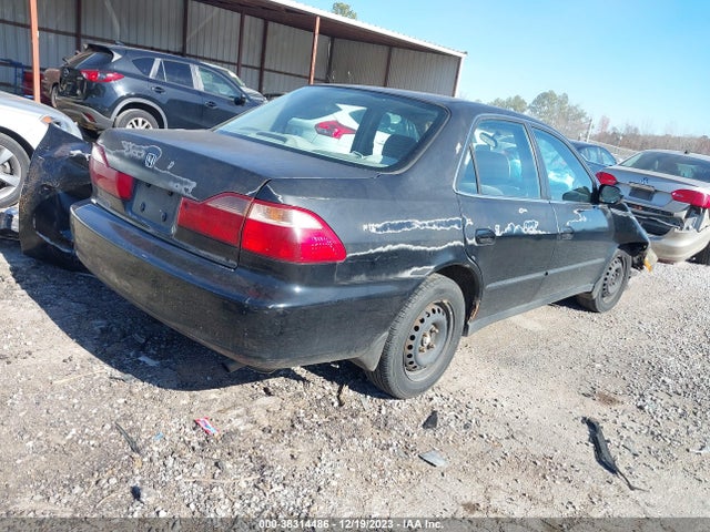 1998 HONDA ACCORD LX VIN: 1HGCG5648WA250140