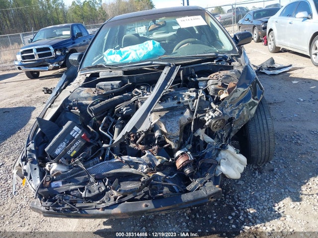 1998 HONDA ACCORD LX VIN: 1HGCG5648WA250140