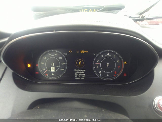 2018 JAGUAR E-PACE SADFJ2FX0J1Z31024 Photo 6