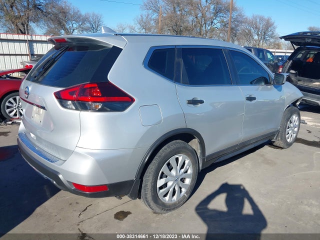 Nissan ROGUE S 2019 5N1AT2MT3KC745186 Image 4
