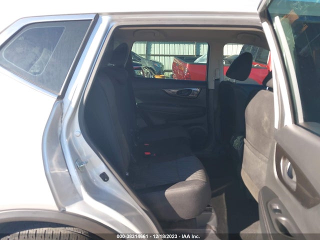 Nissan ROGUE S 2019 5N1AT2MT3KC745186 Image 8