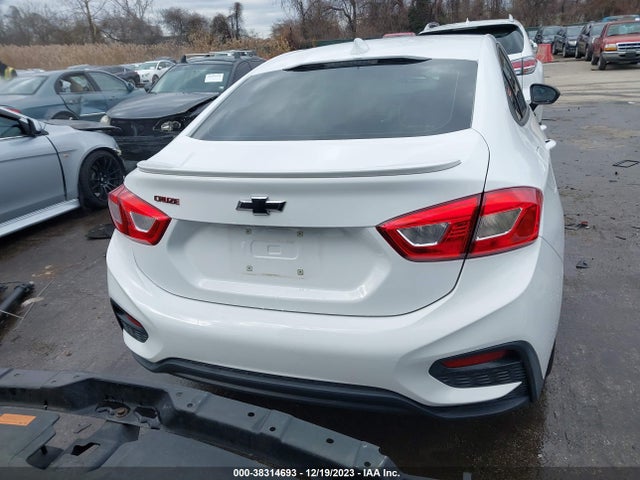 Chevrolet Cruze Lt Auto 2018 1G1BE5SM9J7207169 Image 17