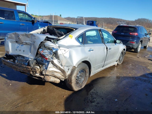 Nissan Altima 2.5 S 2015 1N4AL3AP5FC572042 Image 4