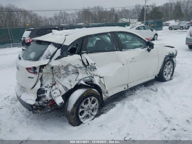 2016 MAZDA CX-3 TOURING VIN: JM1DKFC78G0136779