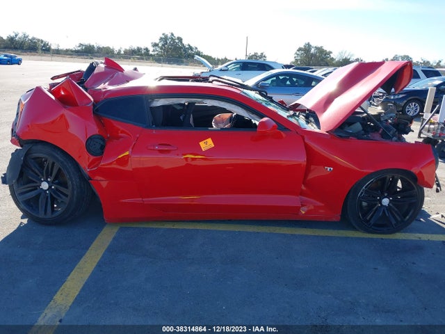 Chevrolet Camaro 2lt 2016 1G1FD1RS9G0140205 Image 14