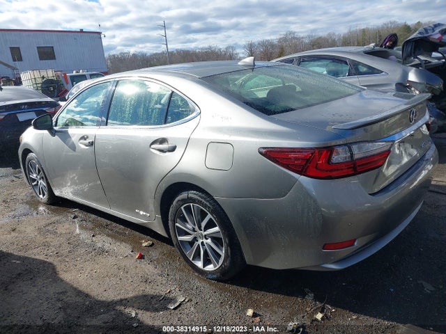 Lexus ES 300H 2018 JTHBW1GG4J2187747 Image 3