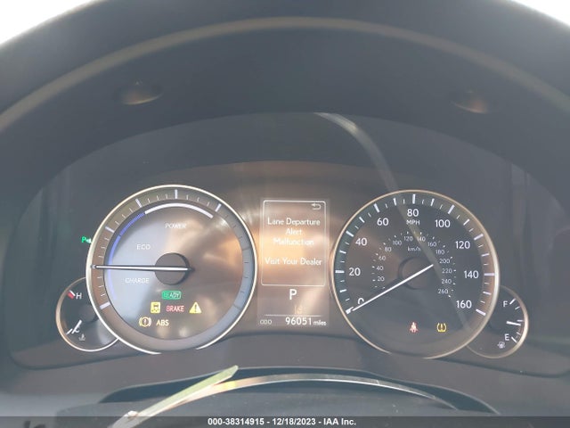 Lexus ES 300H 2018 JTHBW1GG4J2187747 Image 7