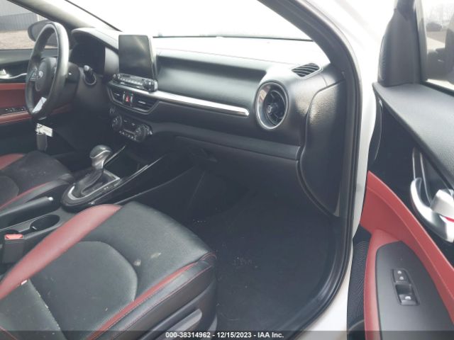 3KPF54AD5KE033333 KIA FORTE EX