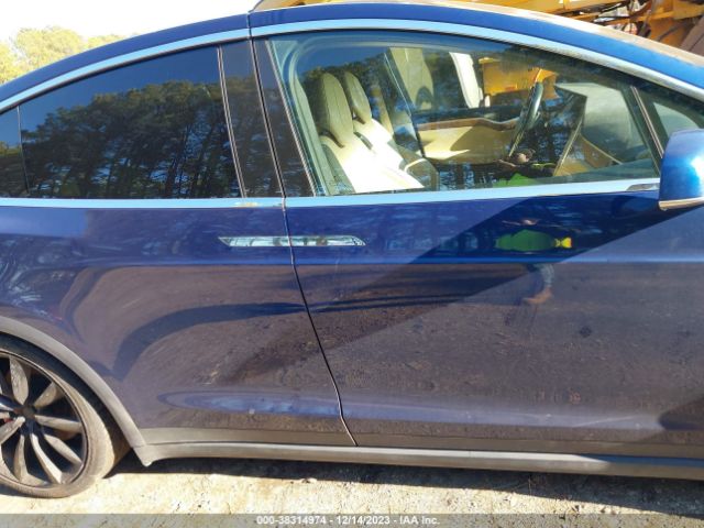5YJXCBE40GF027935 Tesla Model X 75d/p100d/p90d