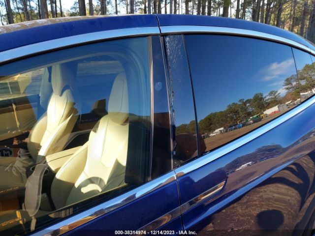 5YJXCBE40GF027935 Tesla Model X 75d/p100d/p90d