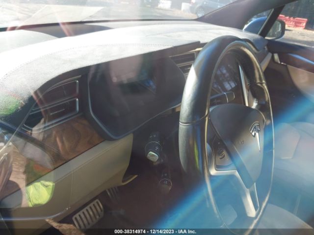 5YJXCBE40GF027935 Tesla Model X 75d/p100d/p90d