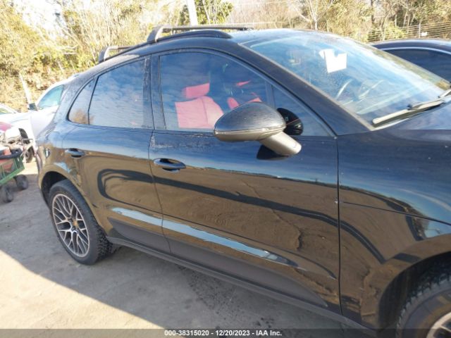 WP1AB2A52HLB13705 Porsche MACAN S
