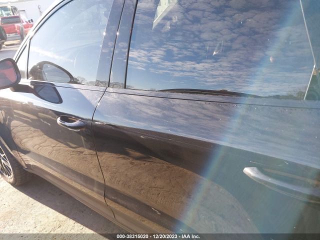 WP1AB2A52HLB13705 Porsche MACAN S