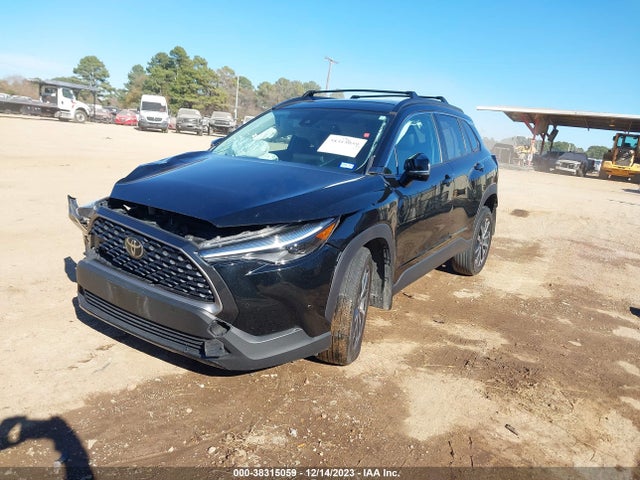 Toyota Corolla Cross Xle 2022 7MUEAAAG4NV015101 Image 2