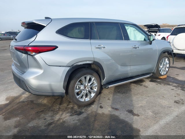Toyota Highlander Le 2022 5TDZZRAH2NS539830 Image 4