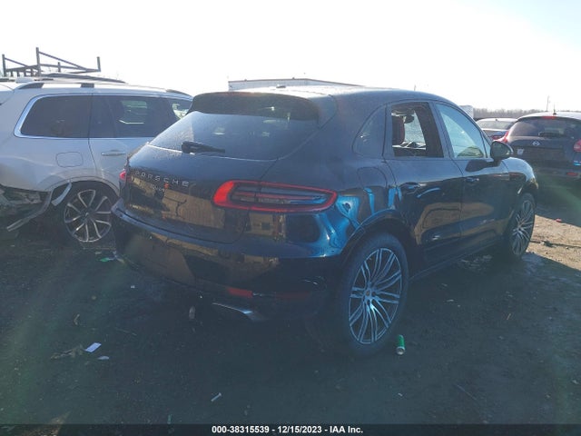2017 PORSCHE MACAN WP1AA2A58HLB05692 Photo 3
