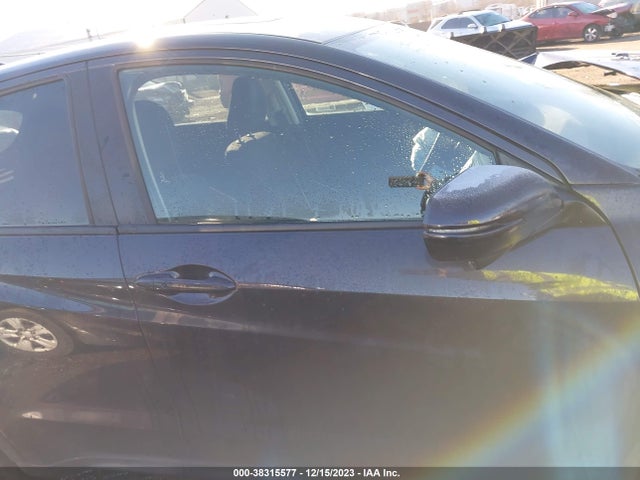 Honda HR-V EX 2018 3CZRU6H55JG704183 Image 13