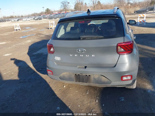 Hyundai Venue Limited 2022 KMHRC8A37NU173886 Image 16