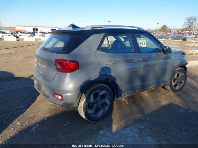 Hyundai Venue Limited 2022 KMHRC8A37NU173886 Image 4