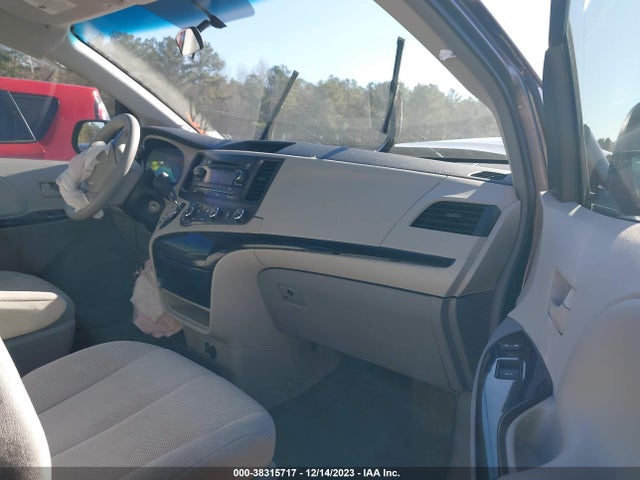 2012 TOYOTA SIENNA BASE V6 7 PASSENGER VIN: 5TDZK3DC1CS199097
