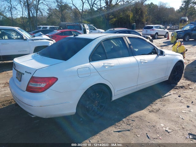 2013 MERCEDES-BENZ C 300 LUXURY 4MATIC/SPORT 4MATIC VIN: WDDGF8AB4DR296532