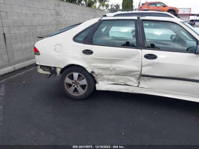 2002 SAAB 9-3 YS3DF58K222023671 Photo 5