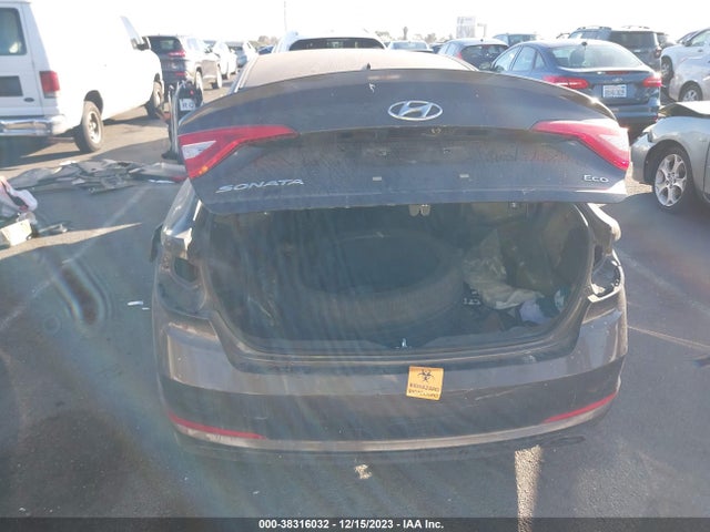 Hyundai SONATA ECO 2015 5NPE24AA4FH170808 Image 16