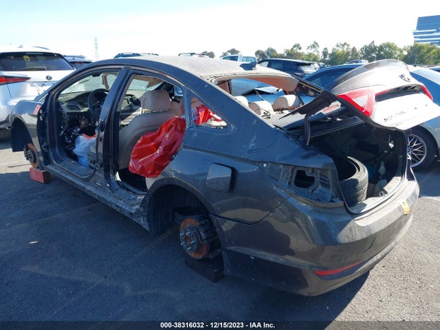 Hyundai SONATA ECO 2015 5NPE24AA4FH170808 Image 3