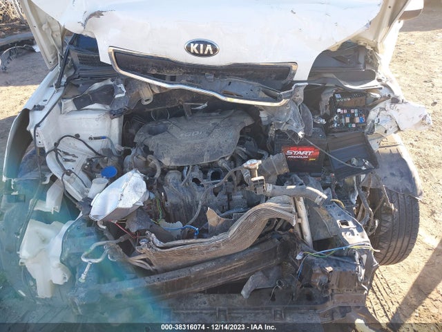 KIA Soul 2016 KNDJN2A29G7329721 Image 10