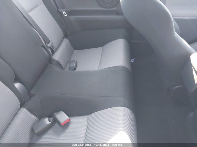 Scion TC 2014 JTKJF5C77E3066617 Image 8
