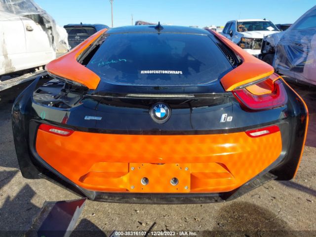 WBY2Z2C57FV392700 BMW I8