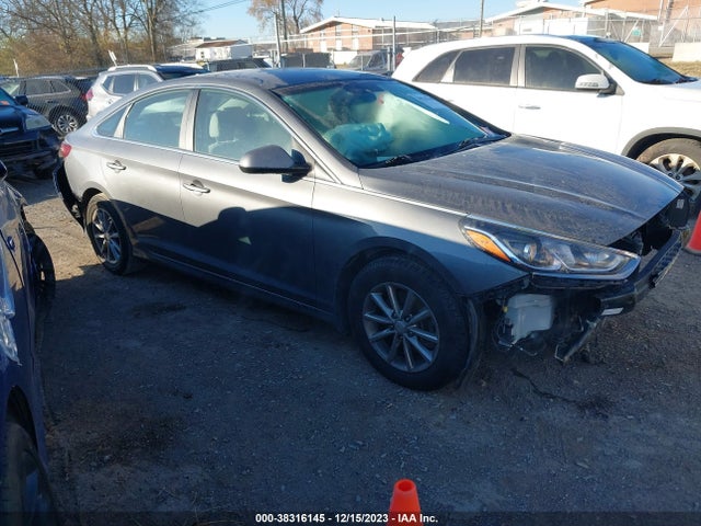 2018 HYUNDAI SONATA SE VIN: 5NPE24AF4JH667328