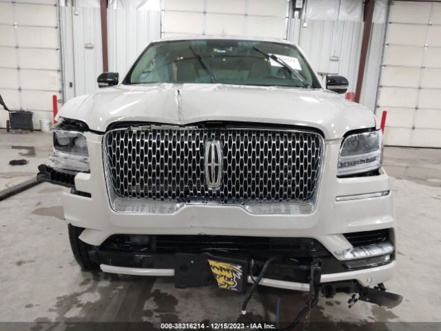 5LMJJ2LT2LEL12873 Lincoln Navigator Reserve