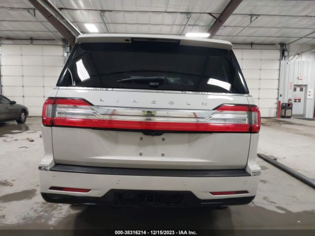 5LMJJ2LT2LEL12873 Lincoln Navigator Reserve