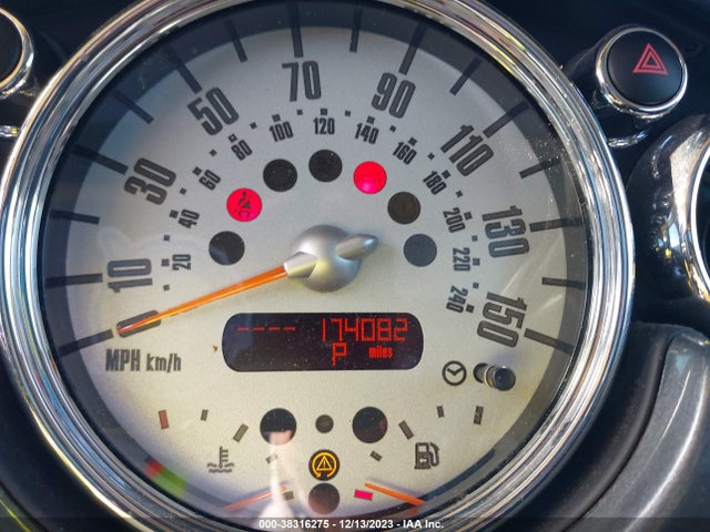2006 MINI COOPER S WMWRE335X6TJ38683 Photo 6