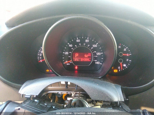 KIA SOUL + 2016 KNDJP3A56G7828437 Image 24