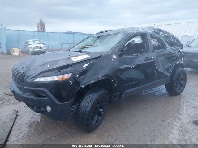 1C4PJMBS6HW647738 Jeep Cherokee Trailhawk 4x4