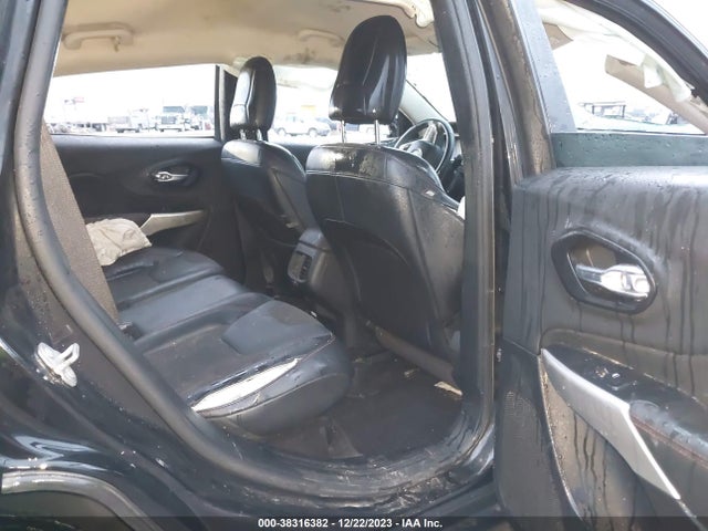 1C4PJMBS6HW647738 Jeep Cherokee Trailhawk 4x4