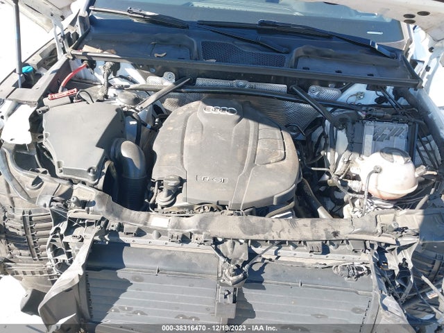 WA1BNAFY0K2075084 Audi Q5 45 Premium