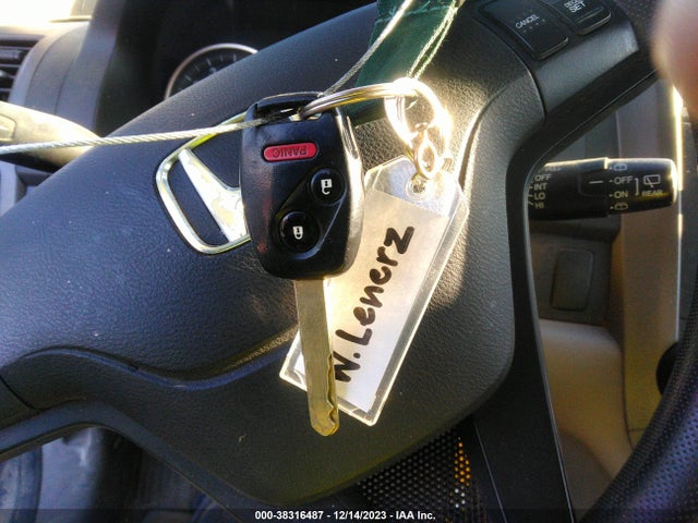 2010 HONDA CR-V LX VIN: 5J6RE4H30AL046825