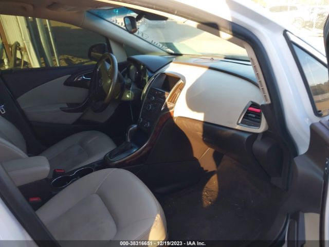 1G4PP5SKXE4102679 Buick Verano