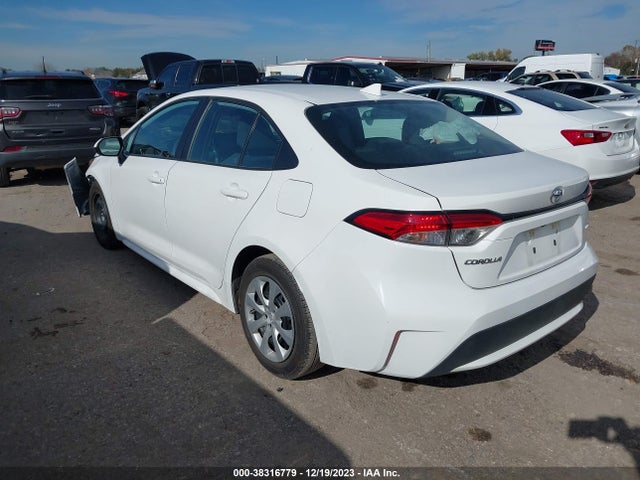 Toyota COROLLA LE 2021 5YFEPMAE3MP246023 Image 3