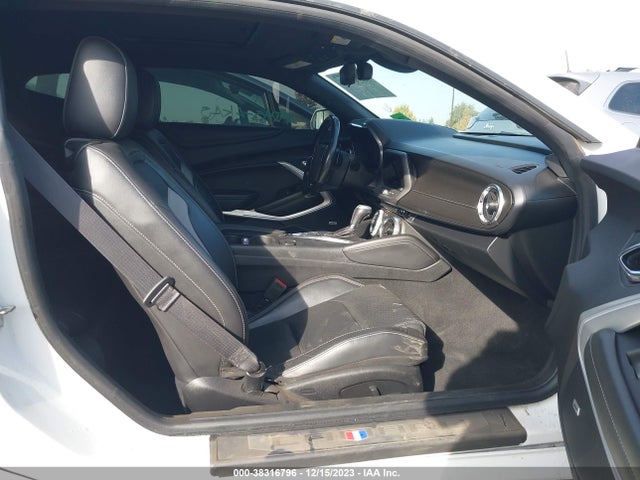 Chevrolet Camaro 2020 1G1FH1R74L0122737 Image 18